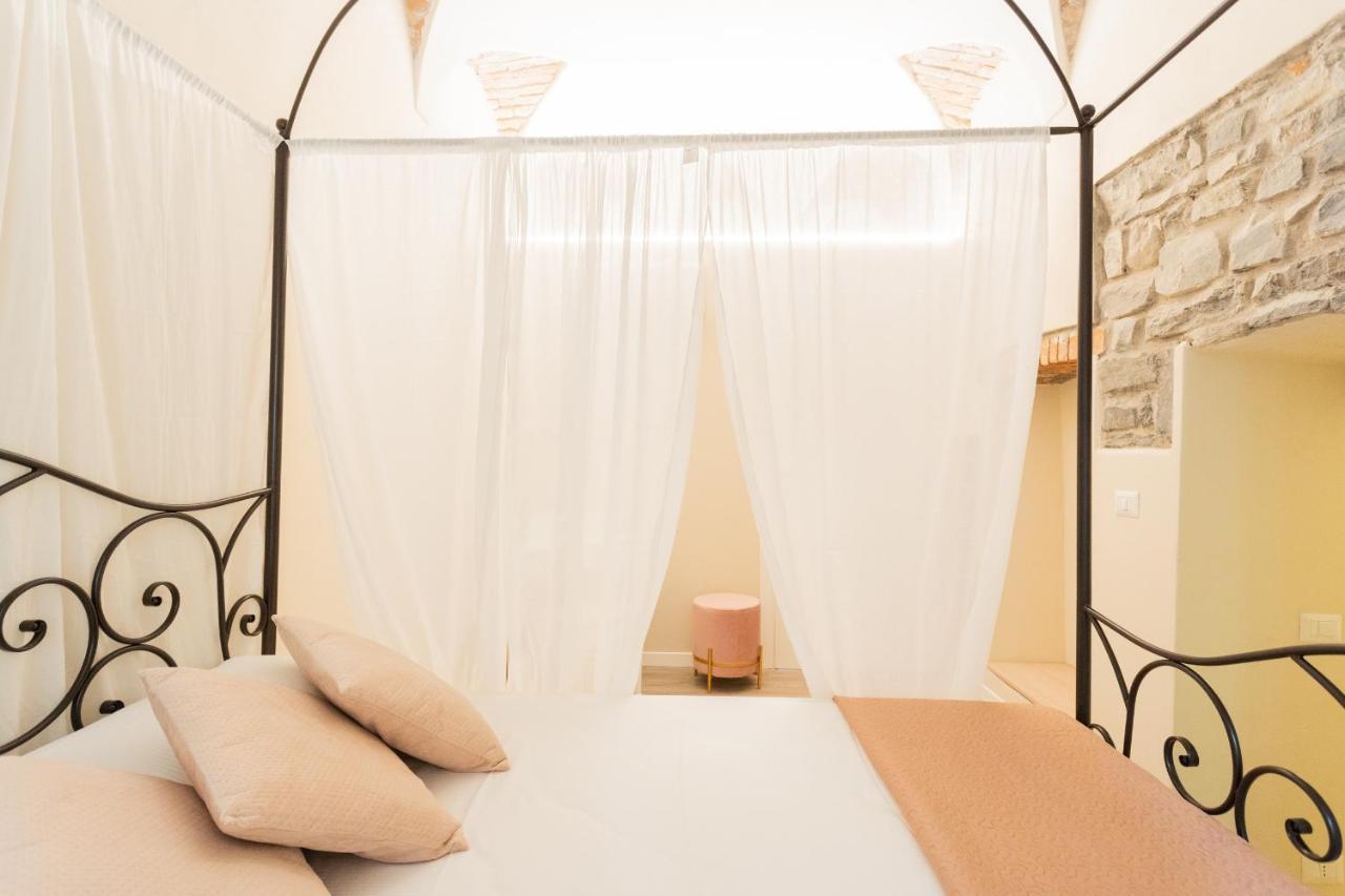 Romantic Escape City Centre With Jacuzzi & Parking By Rent All Côme Extérieur photo