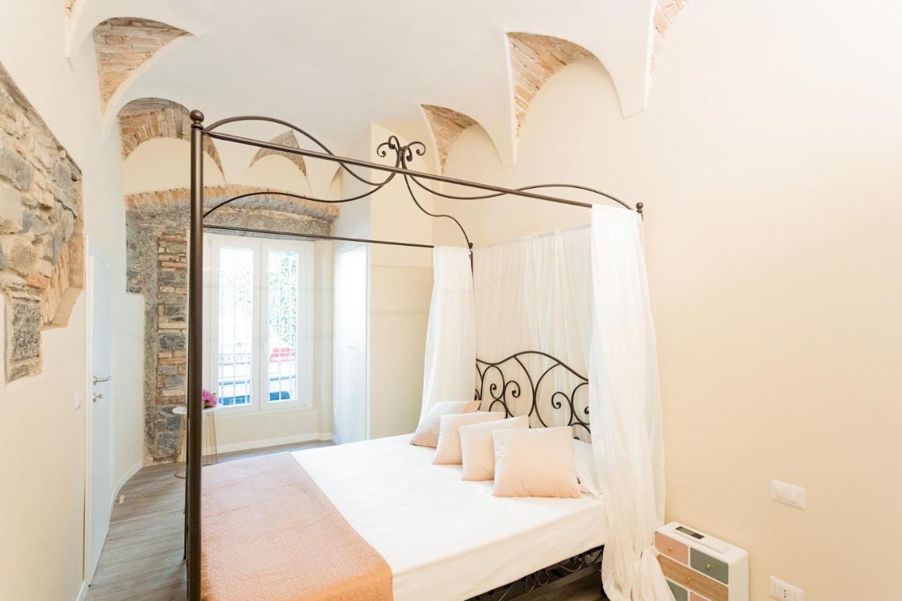 Romantic Escape City Centre With Jacuzzi & Parking By Rent All Côme Extérieur photo