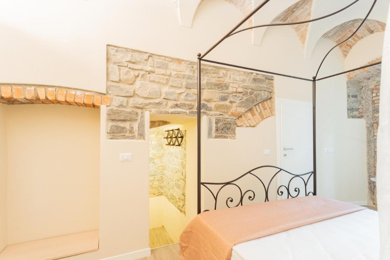 Romantic Escape City Centre With Jacuzzi & Parking By Rent All Côme Extérieur photo
