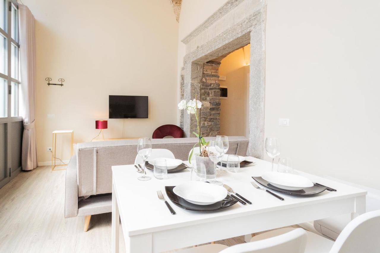 Romantic Escape City Centre With Jacuzzi & Parking By Rent All Côme Extérieur photo